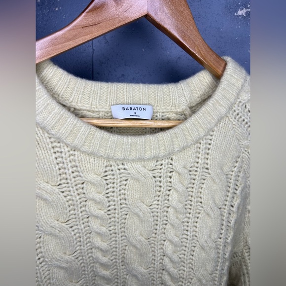Aritzia Babaton Sweater Cable Knit Chunky Oversized Cream Size 3 (Large) - Picture 3 of 5